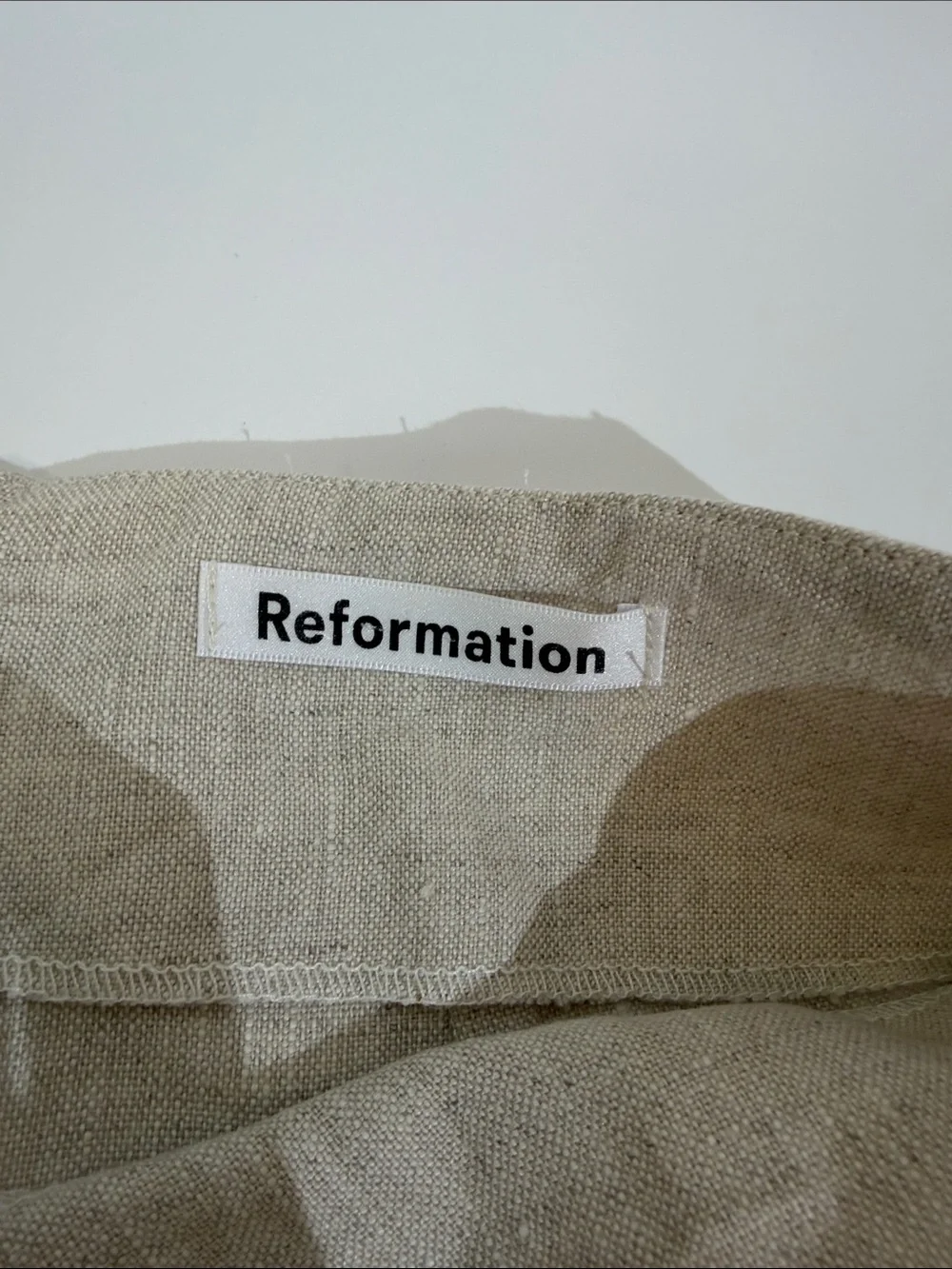 Reformation Wide Leg High Rise 100% Linen Pants Size 2P Tan Natural Color